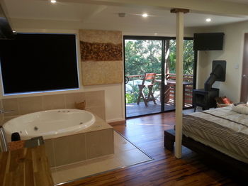 Alaya Escape - Accommodation QLD 18