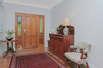 The Ridge Retreat At Mollymook - Accommodation QLD 2