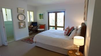 The Ridge Retreat At Mollymook - Accommodation QLD 10