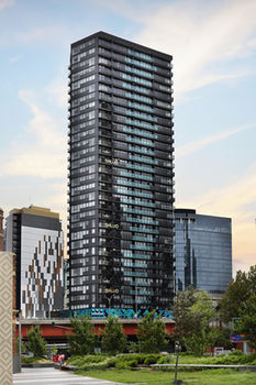 Experience Bella Hotel Apartments - Accommodation QLD 0