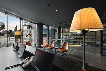 Experience Bella Hotel Apartments - Accommodation QLD 1