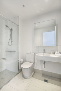 Experience Bella Hotel Apartments - Accommodation QLD 29