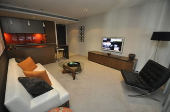 Camperdown 608 St Furnished Apartment - Accommodation QLD 9