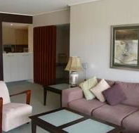 Castle Hill 503 Pen Furnished Apartment - Accommodation QLD