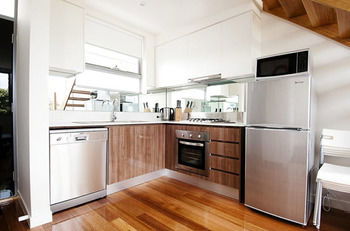 Position Perfect - Accommodation QLD 12