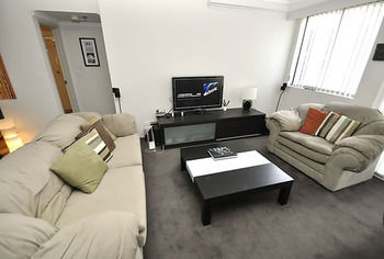 Darlinghurst 1 Pel Furnished Apartment - Accommodation QLD 6