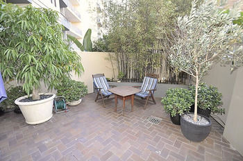 Darlinghurst 1 Pel Furnished Apartment - Accommodation QLD 7