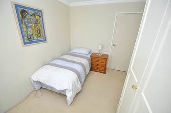 Drummoyne 3 Dru Furnished Apartment - Accommodation QLD 2