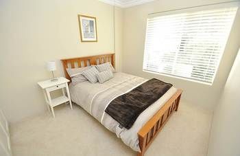 Drummoyne 3 Dru Furnished Apartment - Accommodation QLD 4