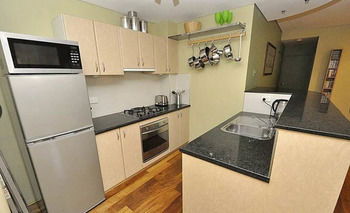 Glebe Furnished Apartments - Accommodation QLD 8