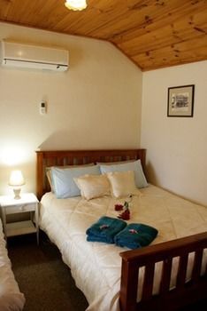 A Settler's Cottage - Accommodation QLD 5