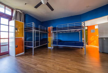 Kings Cross Backpackers - Adults Only - Accommodation QLD 9
