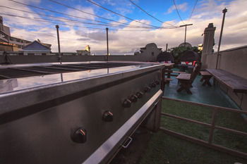 Kings Cross Backpackers - Adults Only - Accommodation QLD 10