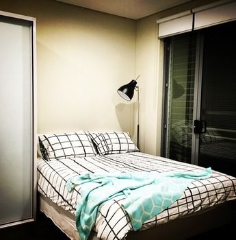 Bespoke Creative Serviced Apartments - Accommodation QLD 7