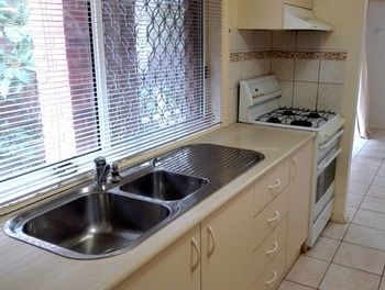 Glen Apartments Melbourne - Accommodation QLD 12