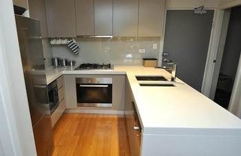 North Sydney 16 Wal Furnished Apartment - Accommodation QLD 6