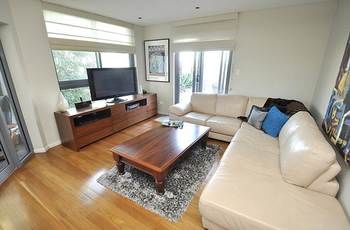 North Sydney 16 Wal Furnished Apartment - Accommodation QLD 7