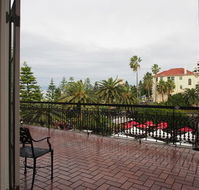 Coogee Bay Hotel Pub Style - Accommodation QLD