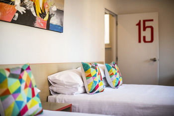 The Granville Hotel - Accommodation QLD 15