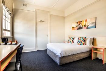 The Granville Hotel - Accommodation QLD 26