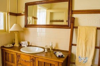 Segenhoe Inn Historic Bed & Breakfast - Accommodation QLD 6
