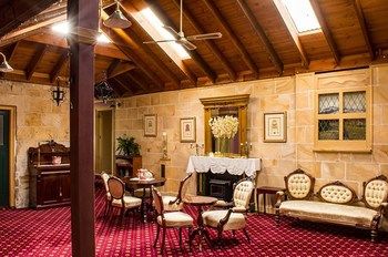 Segenhoe Inn Historic Bed & Breakfast - Accommodation QLD 10