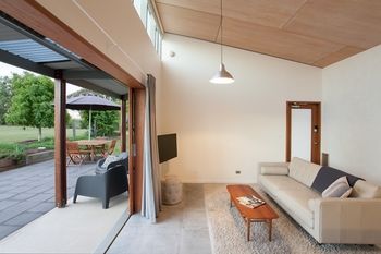 Studio 367 - Accommodation QLD 4