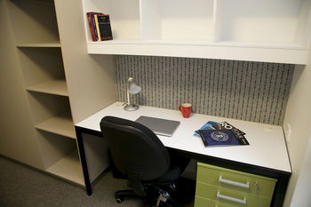 Abercrombie Student Accommodation - Accommodation QLD 4