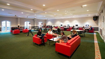 RMIT Village - Accommodation QLD 12