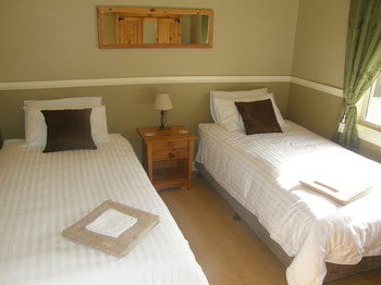 37 Queen Gloucester - Accommodation QLD 7
