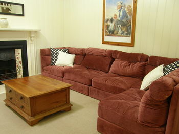 37 Queen Gloucester - Accommodation QLD 18