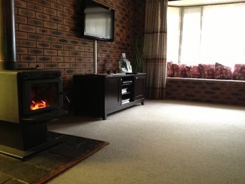 Shady Trees Barrington Holiday House - Accommodation QLD 1