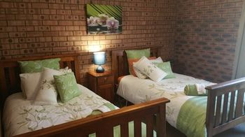 Shady Trees Barrington Holiday House - Accommodation QLD 4