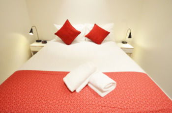 Apartments Melbourne Domain - CBD Lofts - Accommodation QLD 19