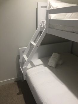 Apartments Melbourne Domain - CBD Lofts - Accommodation QLD 48