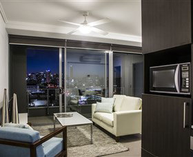 M&A Apartments - Accommodation QLD 2