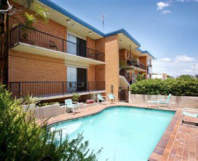 Ambassador Motor Inn - Accommodation QLD 0