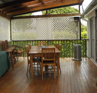 Manly Peninsular - Accommodation QLD