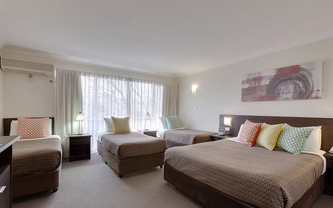 BEST WESTERN Tall Trees Canberra - Accommodation QLD 3