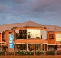 Best Western Plus Hovell Tree Inn - Accommodation QLD