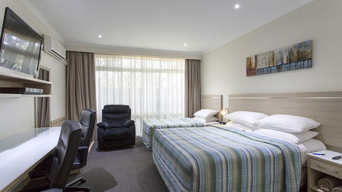 BEST WESTERN Aspen And Apartments - Accommodation QLD 0