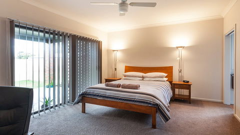 BEST WESTERN Aspen And Apartments - Accommodation QLD 4