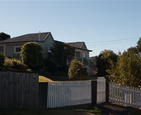 Cascade Cottage - Accommodation QLD 4