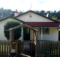 Brothers Town Cottage - Accommodation QLD