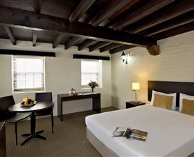 Leisure Inn Penny Royal Hotel And Apartments - Accommodation QLD 1