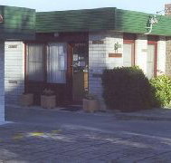Anchor Wheel Motel - Accommodation QLD