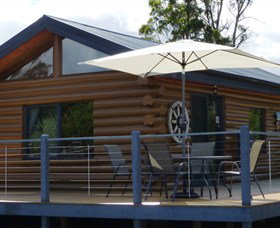Windermere Cabins - Accommodation QLD 0