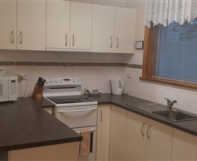 Silwood Park Holiday Unit - Accommodation QLD 2