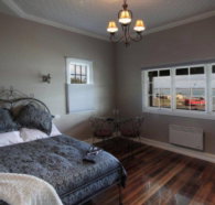Ark Stanley - The - Accommodation QLD