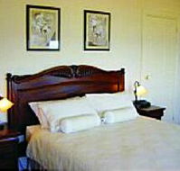 Madsen - The - Accommodation QLD